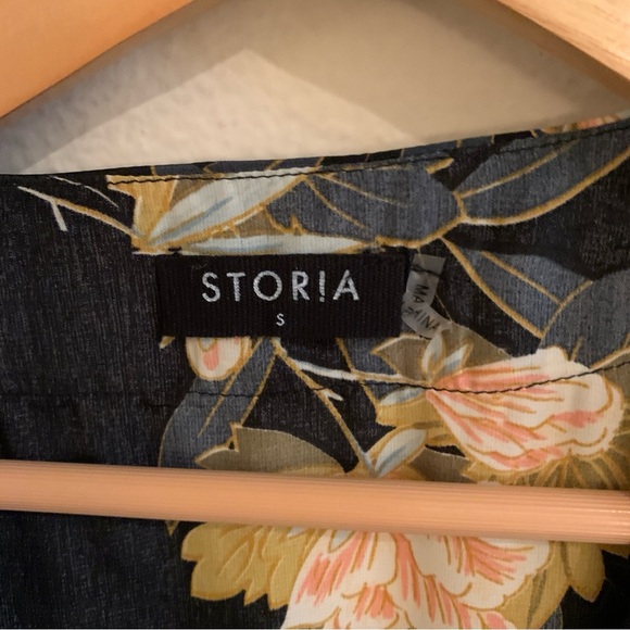 Storia Dark Blue Floral Satin Robe Size Small - Picture 4 of 5
